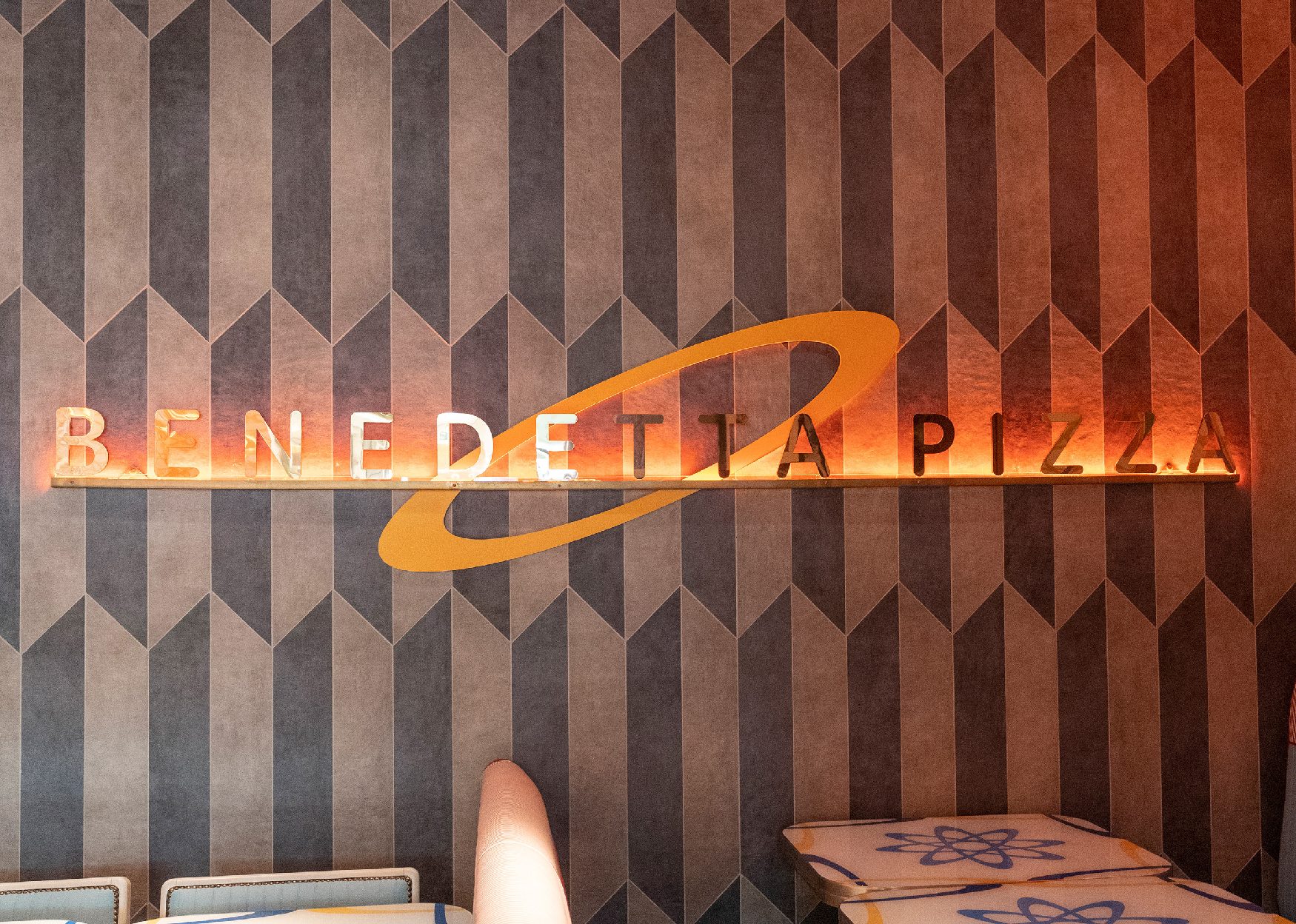 Benedetta Pizza neon sign